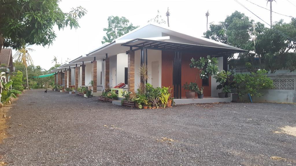 The House At Pranburi Ξενοδοχείο Εξωτερικό φωτογραφία